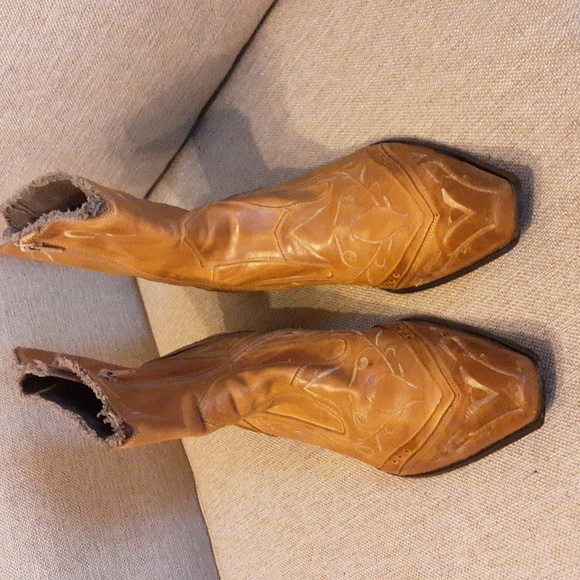 COWBOY WESTERN BOOTS - Aldo Firm price ‼️‼️ - Picture 2 of 13